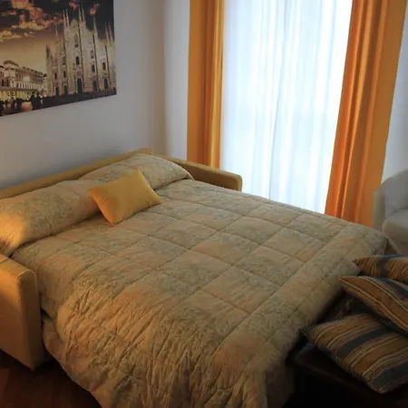 Miwest Apartment