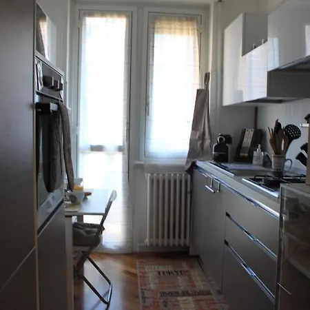 Miwest Apartment