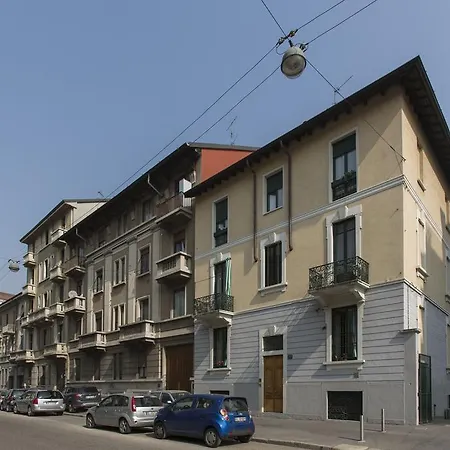 Apartment Cassala Halldis Milan