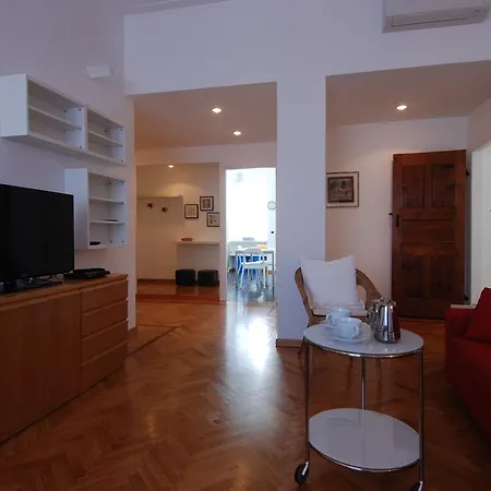 Conca - De Amicis Halldis Apartament *
