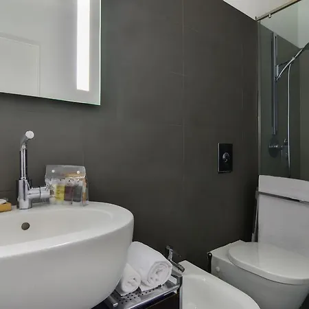 Pantano Halldis Apartments * Milan