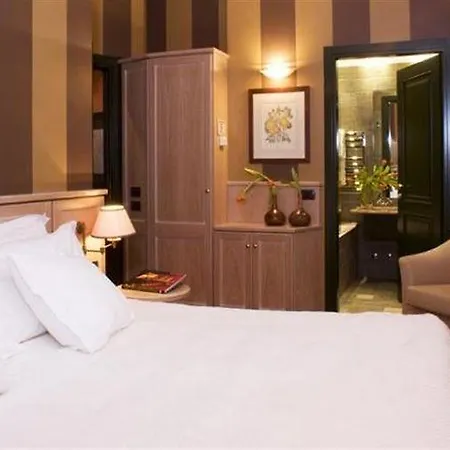 Numa Camperio Aparthotel 4*