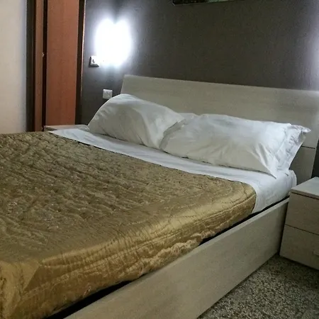 Konukevi Residenza Paradiso Milano