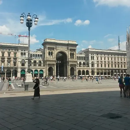 דירה Flat In Duomo מילאנו