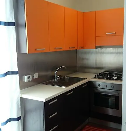 Flat In Duomo דירה *