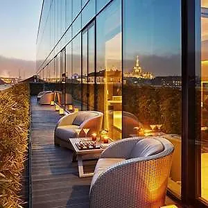 Otel Armani 5*