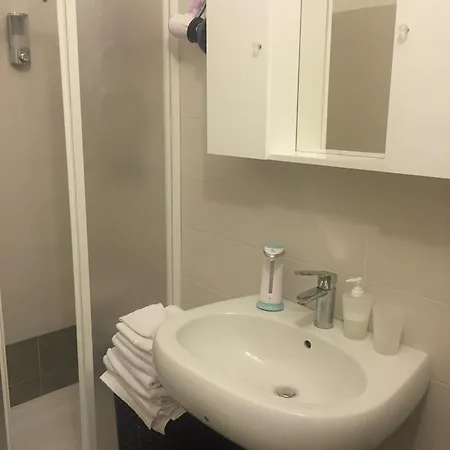Apartment Station Superior Milan