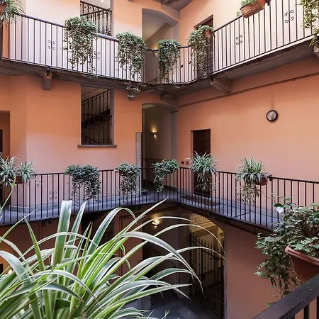 Easyhomes - Duomo Agnello * Milan