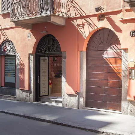 Easyhomes - Duomo Agnello Apartment Milan