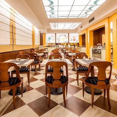 فندق C-hotels Concorde 4*