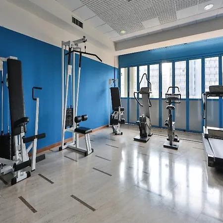 Unaway & Quark Due Apartmanhotel 4*