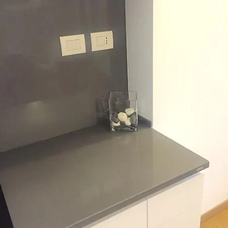 Apartment Station Superior Milan