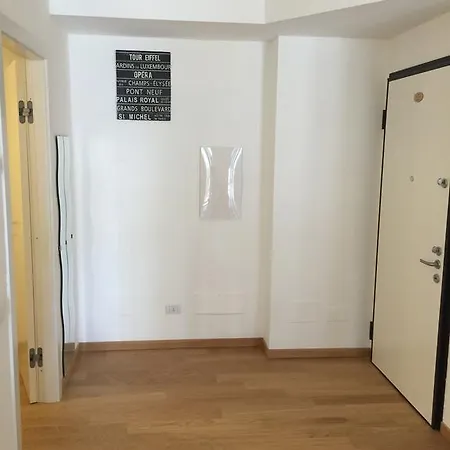 Apartment Station Superior