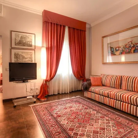 Luini 8 Bed & Breakfast *