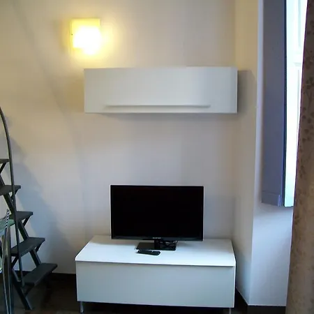 Appartamento Temporary 3 Colonne San Lorenzo Milano