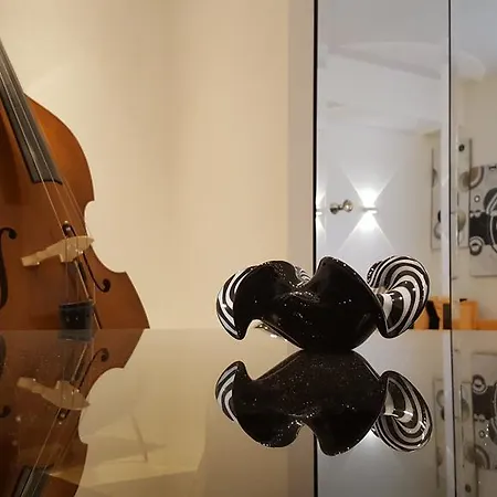 Bnbutler - Broletto 39 - A Few Steps To The Duomo And La Scala *