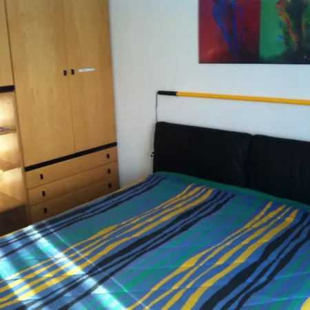 Bed and breakfast Two Beds In The Green Near The Fair Milán