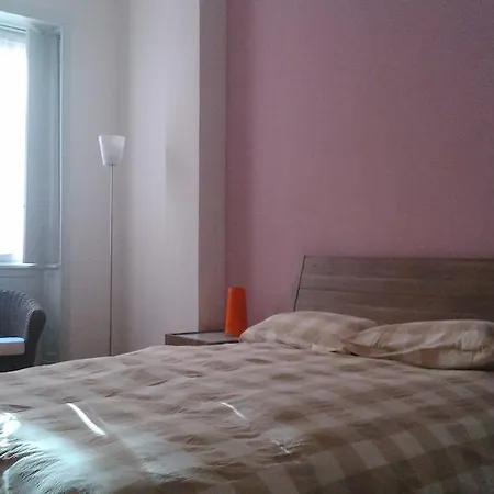 Couette-café R&b Errepi Piola Milan