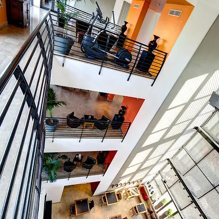 Milan Suite Hotel