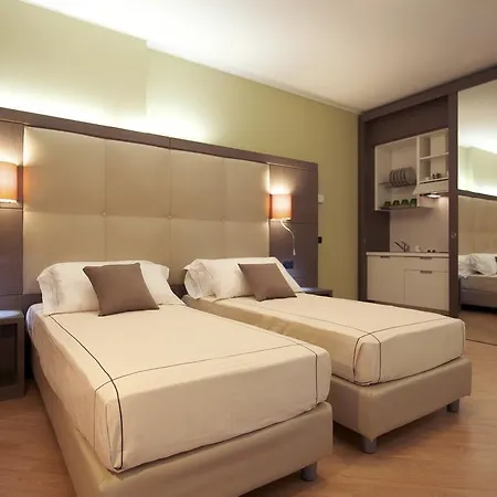 Acca Palace Aa 밀라노