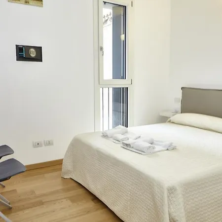 Apartment Station Superior