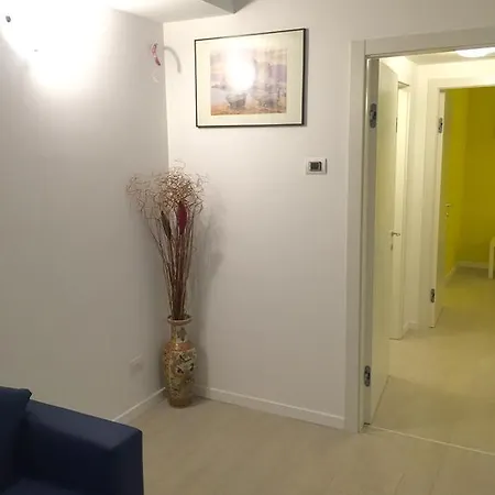 Apartment Station Superior