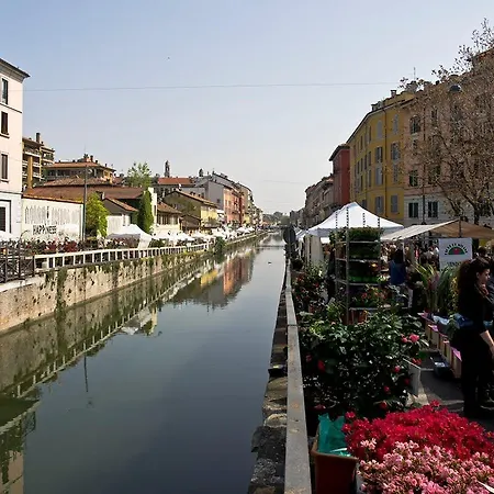 Апартаменты Accogliente Attico Sui Navigli *