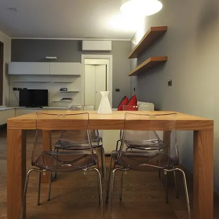 Apartment Navigli 10