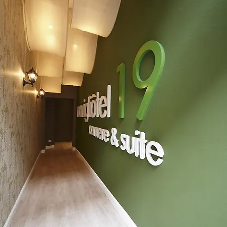 Nocleg ze śniadaniem Navigliotel 19 - & 4*