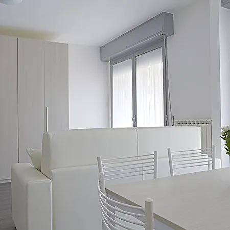 Apartment Nino Mailand
