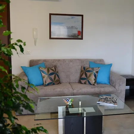 Apartament Nino