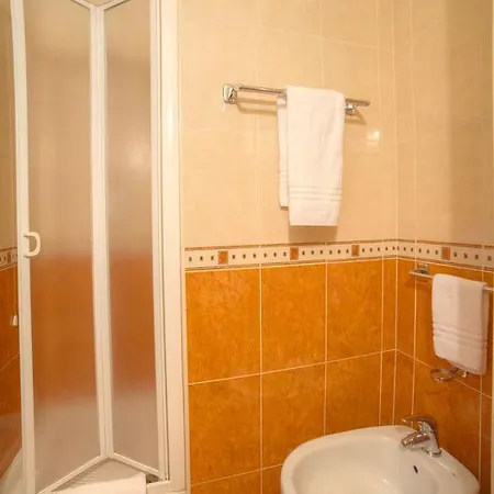 Otel Ares 3*