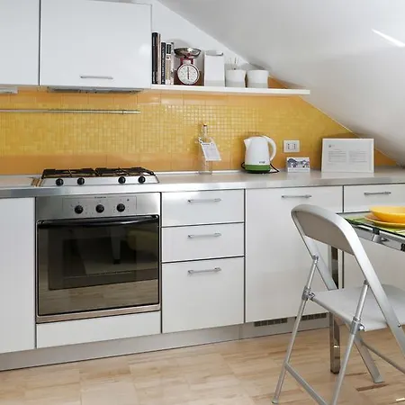 Lägenhet Italianway Easy - Alessi 10 *