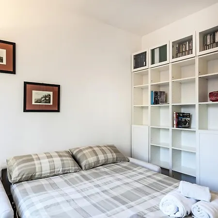 Apartment Italianway Cesare Correnti Milan