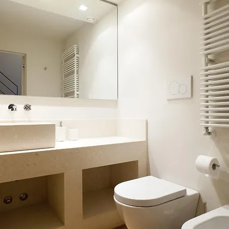 Apartment New Close To Duomo