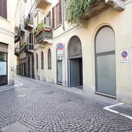 Apartment New Close To Duomo *