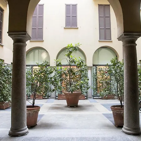 Apartment New Close To Duomo