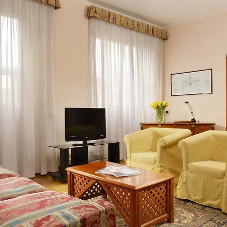 黛乐西塔住宿酒店