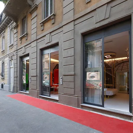 فندق Town House 31 ميلان