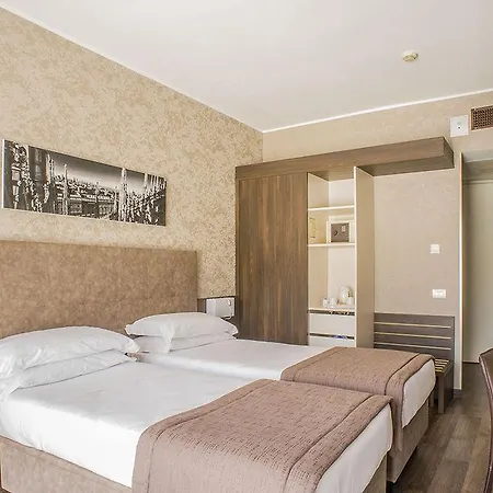 Hotell Palazzo Delle Stelline 3*