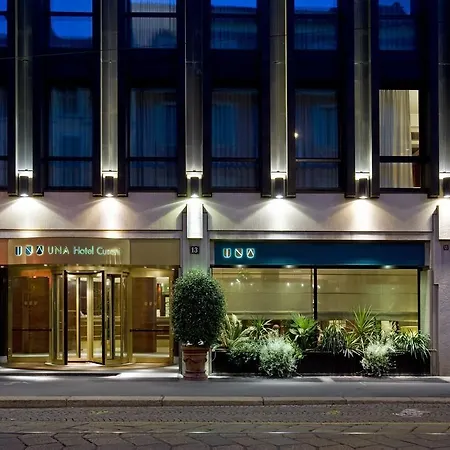 Hotel Una Cusani 4*