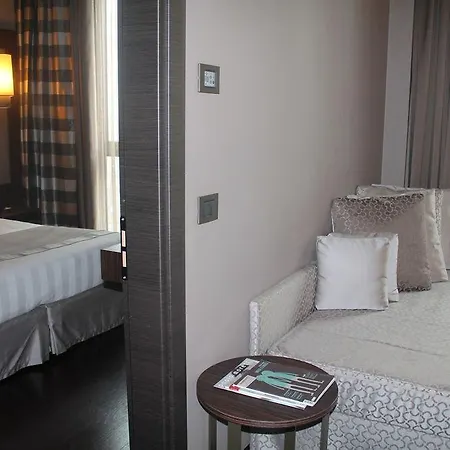 Uptown Palace 4* Milano