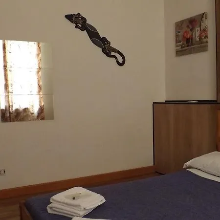 Monteverdi Garden فندق مبيت وإفطار