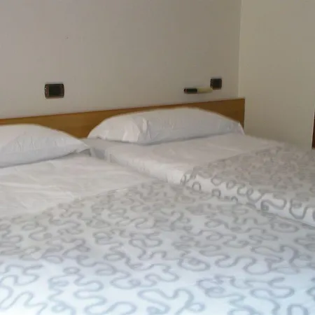 My Hotell 2*