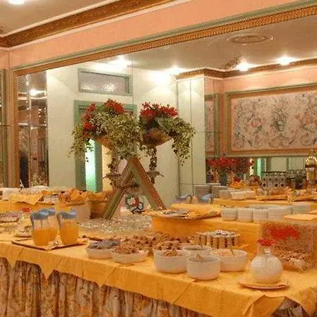 Ih Puccini 4* Milán