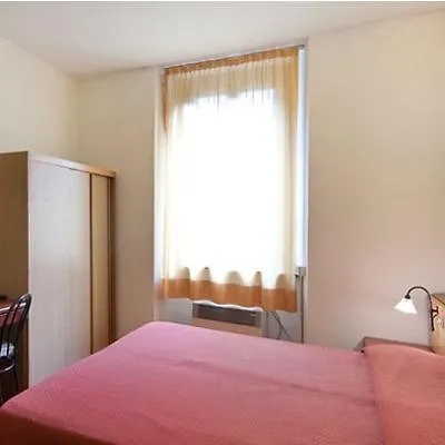 Minerva Hotel Milán
