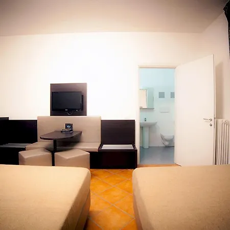 New Generation Chic Sempione * Milano