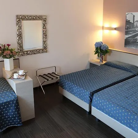 Mennini Hotel Milán