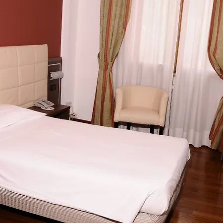 Palmanova 4* Milan