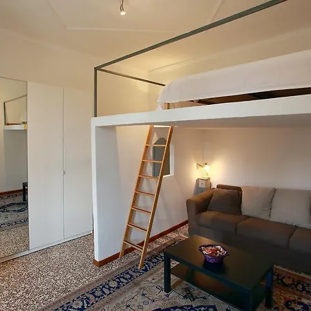 Microhome Centrale * 米兰